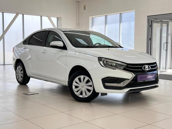 Lada (ВАЗ) Vesta I Рестайлинг (NG) с пробегом 2024 года, цена 1 495 000 рублей, 5256 км, седан, Автокод Объявления