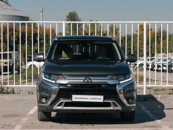 Mitsubishi Outlander III Рестайлинг 3 с пробегом 2019 года, цена 2 050 000 рублей, 184640 км, внедорожник, Автокод Объявления