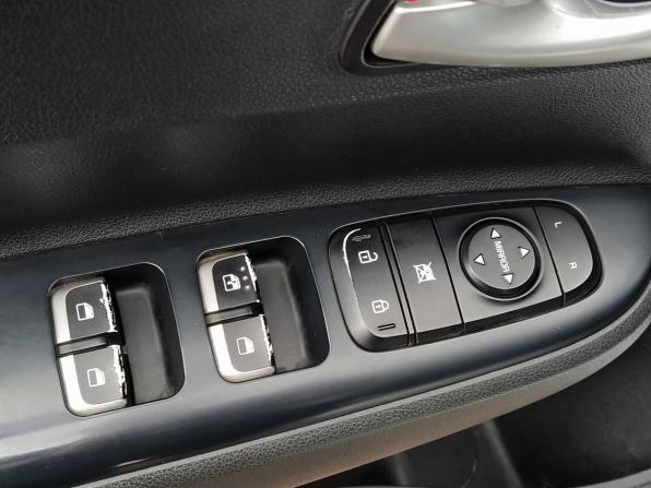 Kia Rio IV с пробегом 2018 года, цена 1 399 000 рублей, 120000 км, хэтчбек, Автокод Объявления
