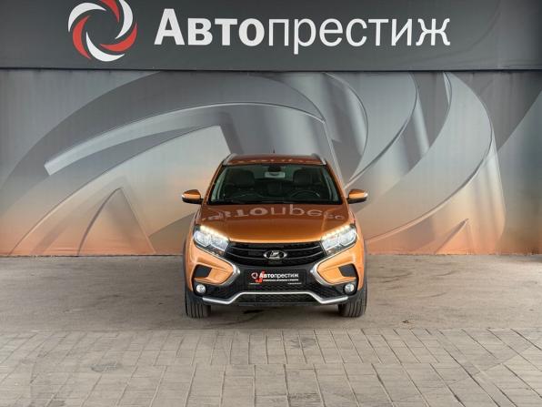 Lada (ВАЗ) XRAY I с пробегом 2018 года, цена 1 030 000 рублей, 62200 км, хэтчбек, Автокод Объявления