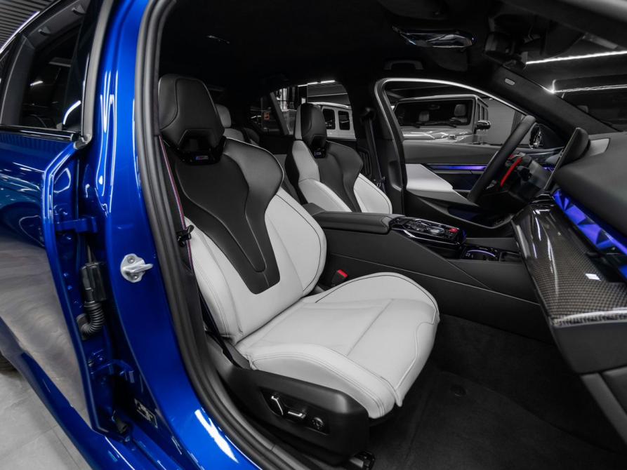 BMW M5 VII (G90) Москва  - изображение 29