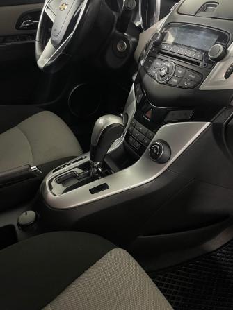 Chevrolet Cruze I Рестайлинг с пробегом 2014 года, цена 655 000 рублей, 120902 км, хэтчбек, Автокод Объявления