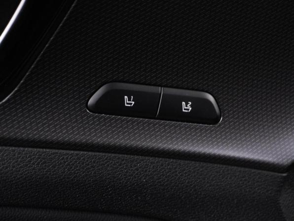 Kia Sportage V с пробегом 2024 года, цена 4 419 000 рублей, 11982 км, внедорожник, Автокод Объявления