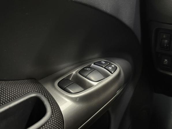 Nissan Juke I с пробегом 2014 года, цена 1 150 000 рублей, 95067 км, внедорожник, Автокод Объявления