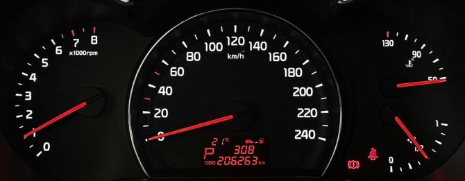 Kia Sorento II Рестайлинг с пробегом 2012 года, цена 1 650 000 рублей, 206263 км, внедорожник, Автокод Объявления