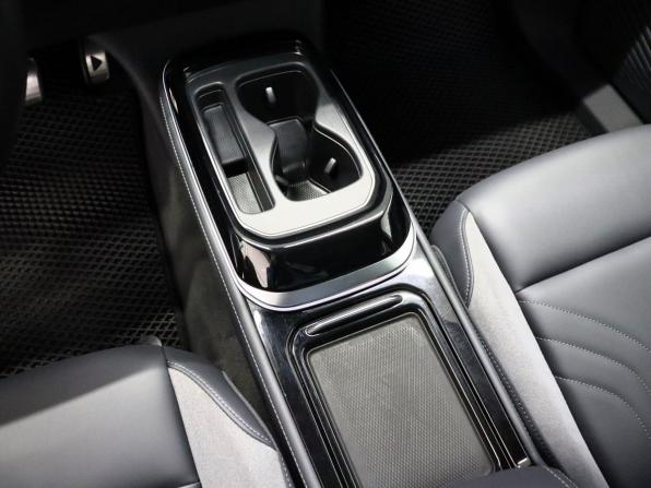Volkswagen ID.4 с пробегом 2023 года, цена 3 400 000 рублей, 59815 км, внедорожник, Автокод Объявления