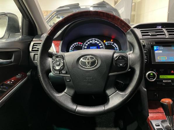Toyota Camry VII (XV50) с пробегом 2011 года, цена 1 374 000 рублей, 283272 км, седан, Автокод Объявления
