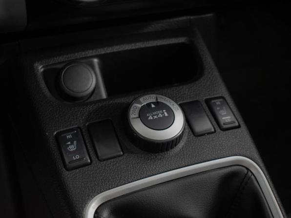 Nissan X-Trail II Рестайлинг с пробегом 2013 года, цена 1 095 000 рублей, 207916 км, внедорожник, Автокод Объявления