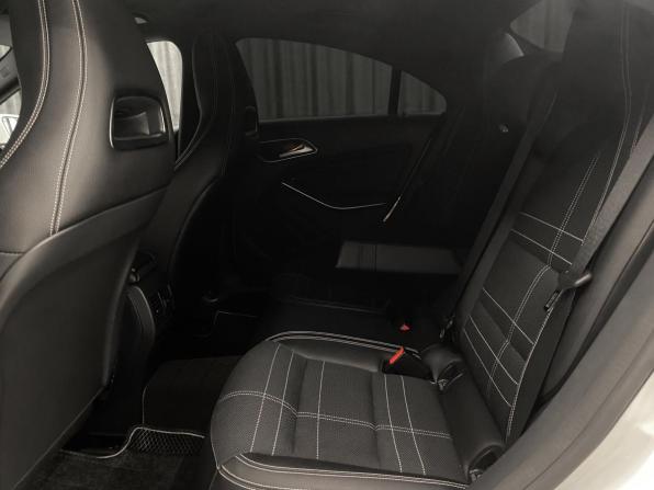 Mercedes-Benz CLA I (C117 X117) с пробегом 2015 года, цена 1 599 000 рублей, 53000 км, седан, Автокод Объявления