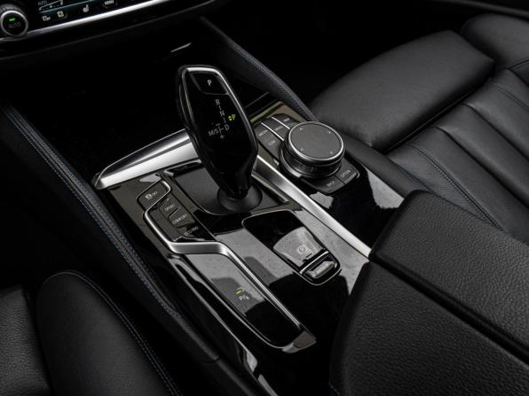 BMW 5 серии VII (G30/G31/G38) Рестайлинг с пробегом 2020 года, цена 5 095 000 рублей, 107267 км, седан, Автокод Объявления