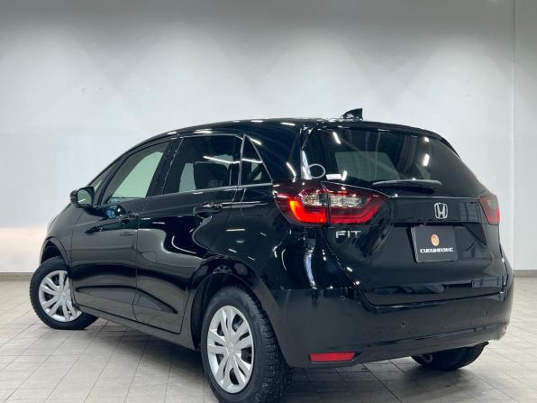 Honda Fit IV с пробегом 2020 года, цена 1 210 000 рублей, 97000 км, хэтчбек, Автокод Объявления