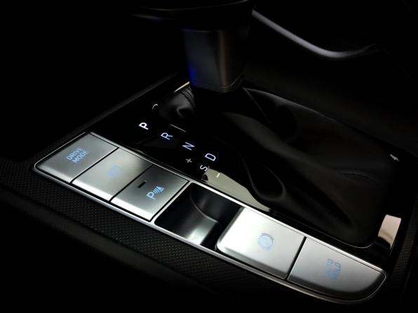 Hyundai Elantra VII (CN7) с пробегом 2021 года, цена 1 700 000 рублей, 185410 км, седан, Автокод Объявления