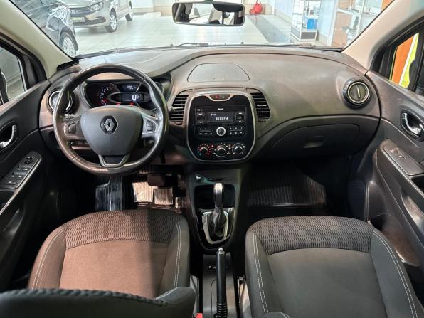 Renault Kaptur I с пробегом 2019 года, цена 1 300 000 рублей, 135369 км, внедорожник, Автокод Объявления