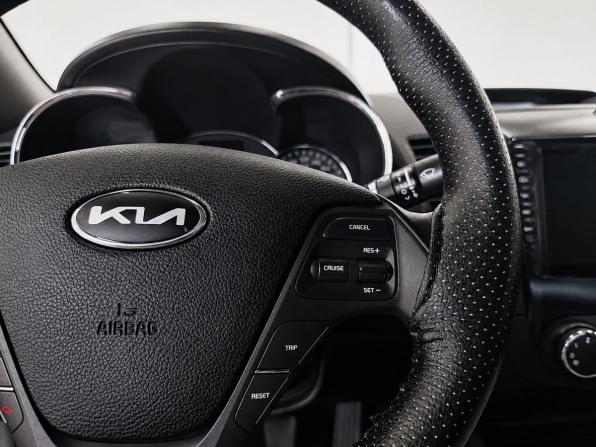 Kia Cerato III с пробегом 2015 года, цена 1 309 000 рублей, 222618 км, седан, Автокод Объявления