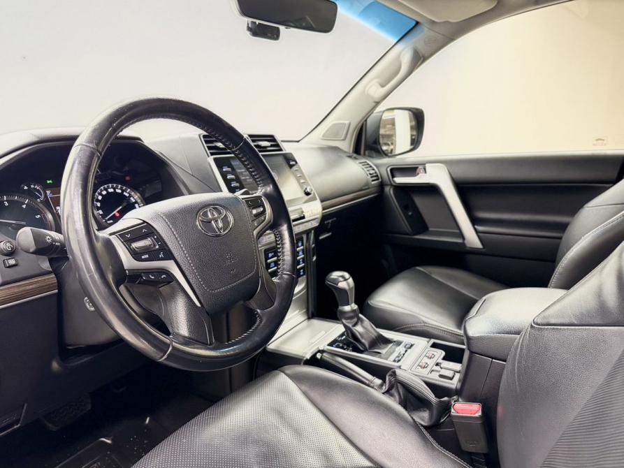 Toyota Land Cruiser Prado 150 Series Рестайлинг 3 Вологда  - изображение 10