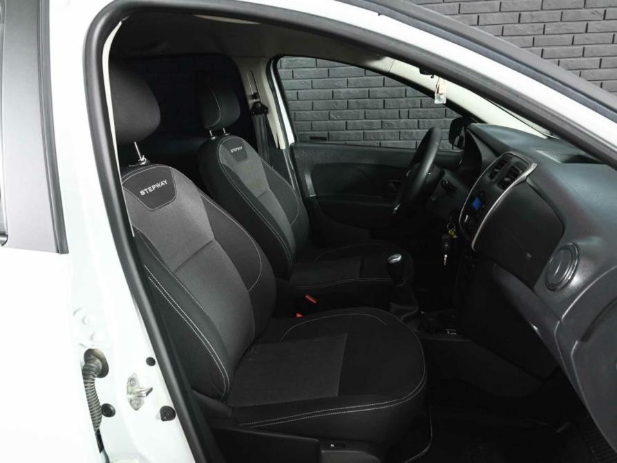 Renault Logan II Рестайлинг Екатеринбург  - изображение 12