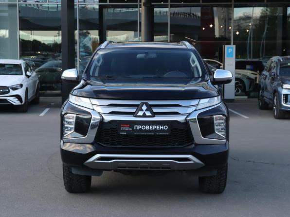 Mitsubishi Montero Sport III Рестайлинг с пробегом 2023 года, цена 4 290 000 рублей, 40340 км, внедорожник, Автокод Объявления