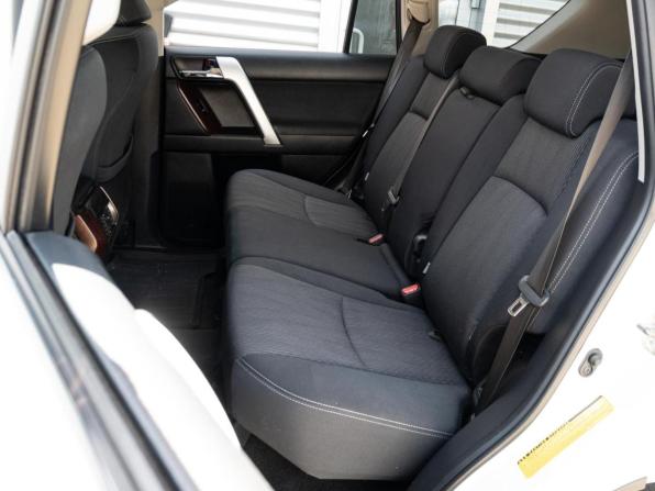 Toyota Land Cruiser Prado 150 Series Рестайлинг 1 с пробегом 2016 года, цена 3 565 000 рублей, 206043 км, внедорожник, Автокод Объявления