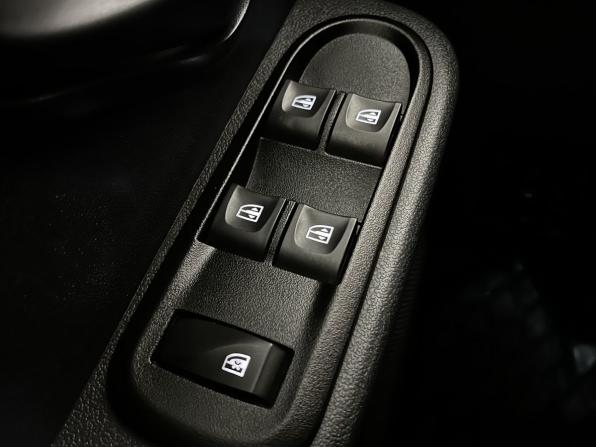 Lada (ВАЗ) Largus I Рестайлинг с пробегом 2024 года, цена 1 349 900 рублей, 44200 км, универсал, Автокод Объявления