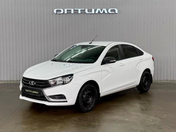 Lada (ВАЗ) Vesta I с пробегом 2017 года, цена 797 000 рублей, 105140 км, седан, Автокод Объявления