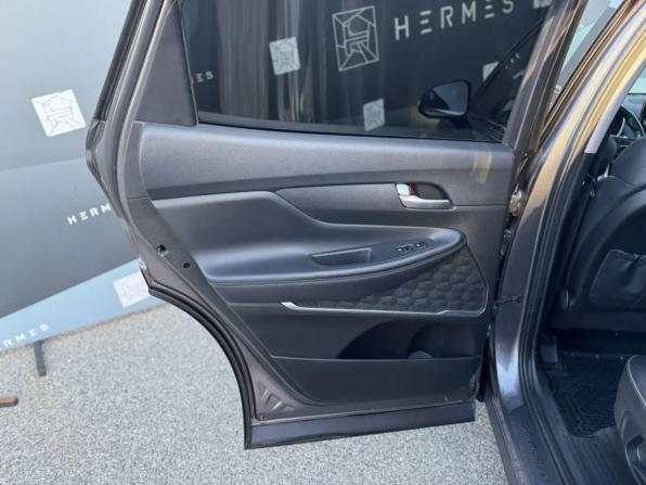 Hyundai Santa Fe IV Рестайлинг с пробегом 2021 года, цена 3 149 000 рублей, 100563 км, внедорожник, Автокод Объявления