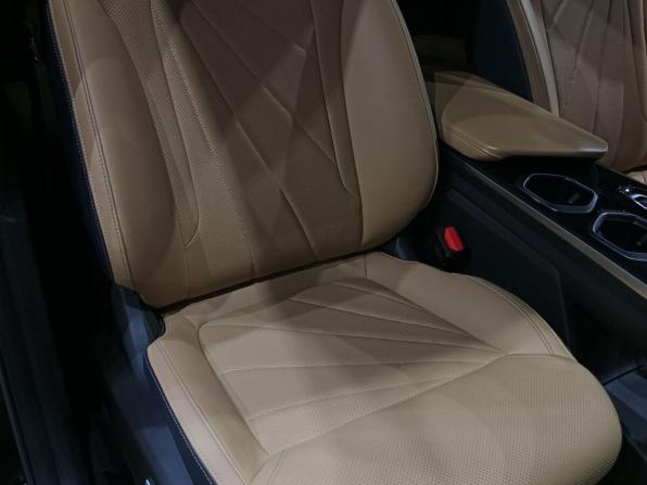 Geely Atlas II с пробегом 2024 года, цена 2 345 000 рублей, 51000 км, внедорожник, Автокод Объявления