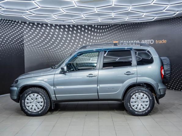 Chevrolet Niva I Рестайлинг с пробегом 2017 года, цена 730 000 рублей, 117949 км, внедорожник, Автокод Объявления