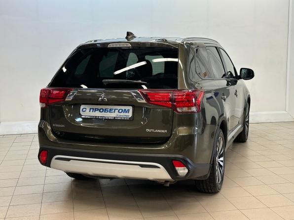 Mitsubishi Outlander III Рестайлинг 3 с пробегом 2018 года, цена 1 785 000 рублей, 129996 км, внедорожник, Автокод Объявления