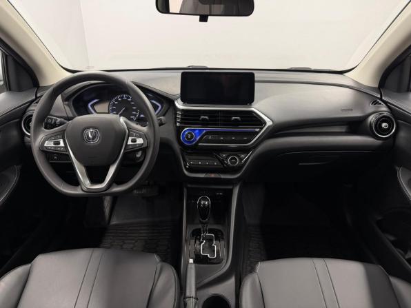 Changan Alsvin с пробегом 2023 года, цена 1 132 000 рублей, 36026 км, седан, Автокод Объявления