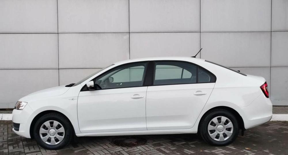 Skoda Rapid I Рестайлинг Челябинск  - изображение 7