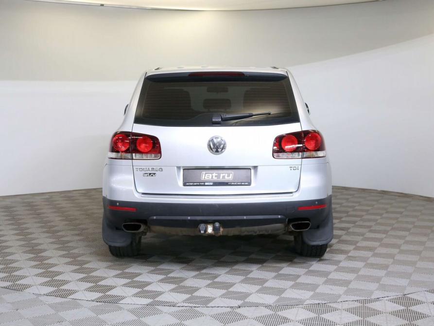 Volkswagen Touareg I Рестайлинг Санкт-Петербург  - изображение 6