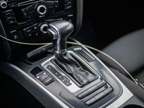 Audi A4 IV (B8) Рестайлинг с пробегом 2012 года, цена 1 250 000 рублей, 177132 км, седан, Автокод Объявления