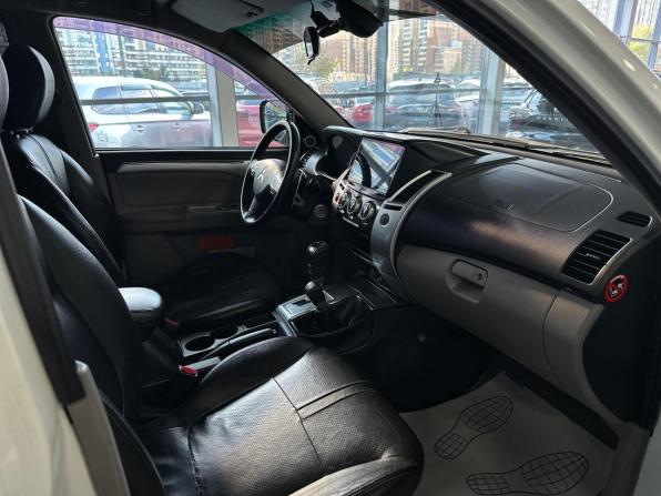 Mitsubishi Pajero Sport II с пробегом 2012 года, цена 1 750 000 рублей, 255949 км, внедорожник, Автокод Объявления