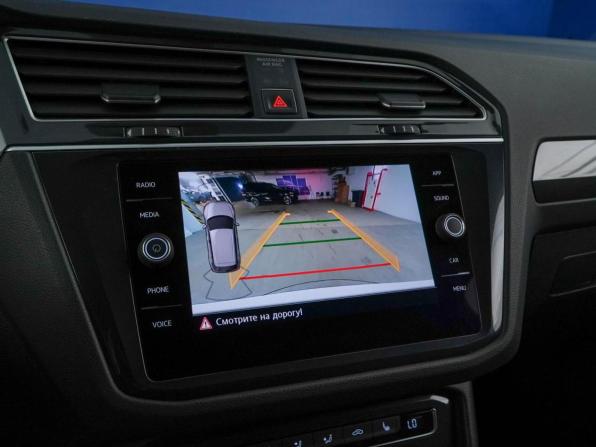 Volkswagen Tiguan II с пробегом 2018 года, цена 2 389 000 рублей, 114630 км, внедорожник, Автокод Объявления