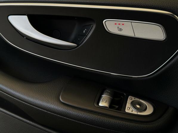 Mercedes-Benz Metris с пробегом 2017 года, цена 3 700 000 рублей, 304723 км, минивэн, Автокод Объявления