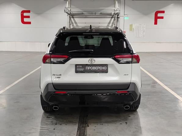 Toyota RAV4 V (XA50) с пробегом 2021 года, цена 3 050 000 рублей, 117114 км, внедорожник, Автокод Объявления