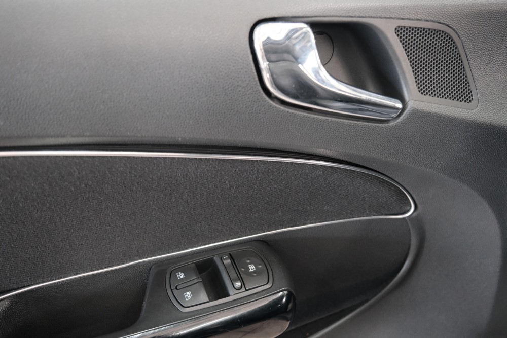 Opel Corsa D Рестайлинг I Омск  - изображение 9