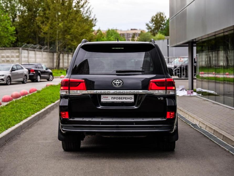 Toyota Land Cruiser 200 Series Рестайлинг 2 Санкт-Петербург  - изображение 7