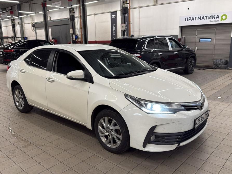 Toyota Corolla XI (E160 E170 E180) Рестайлинг 1 Санкт-Петербург  - изображение 2