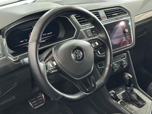 Volkswagen Tiguan II с пробегом 2018 года, цена 2 090 000 рублей, 128060 км, внедорожник, Автокод Объявления
