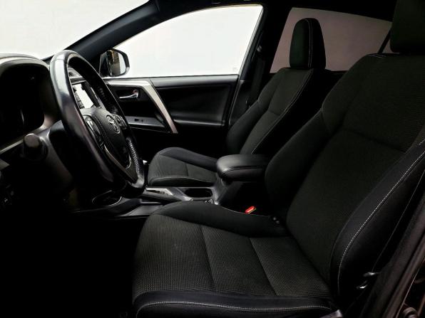 Toyota RAV4 IV (XA40) Рестайлинг с пробегом 2019 года, цена 2 503 000 рублей, 181893 км, внедорожник, Автокод Объявления