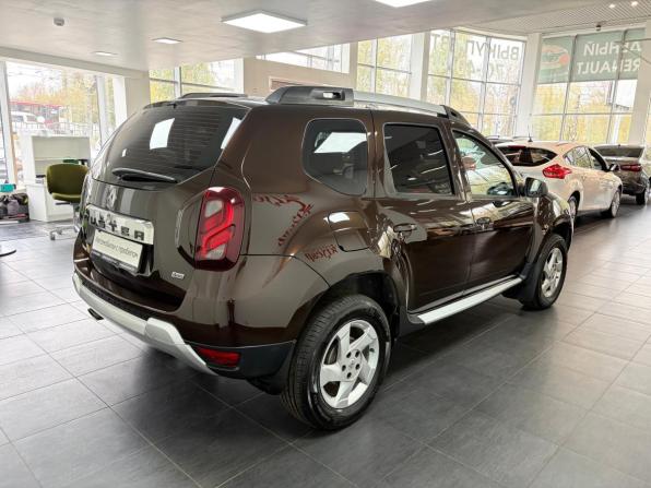 Renault Duster I Рестайлинг с пробегом 2015 года, цена 1 418 000 рублей, 122035 км, внедорожник, Автокод Объявления