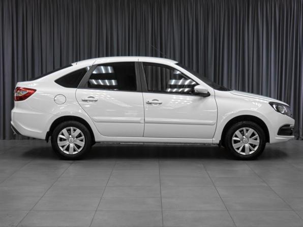 Lada (ВАЗ) Granta I Рестайлинг с пробегом 2019 года, цена 779 000 рублей, 66895 км, лифтбек, Автокод Объявления