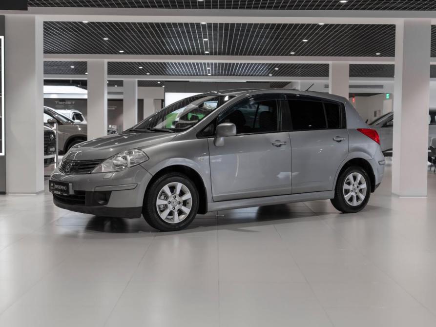 Nissan Tiida I Рестайлинг Москва  - изображение 1