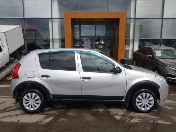 Renault Sandero I с пробегом 2013 года, цена 365 000 рублей, 209300 км, хэтчбек, Автокод Объявления