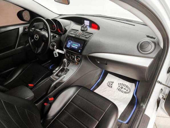Mazda 3 II (BL) с пробегом 2010 года, цена 709 000 рублей, 235850 км, седан, Автокод Объявления