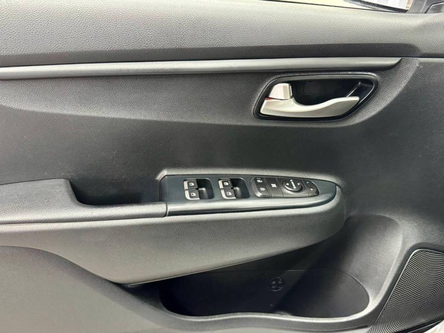 Kia Rio IV Рестайлинг Ростов-на-Дону  - изображение 18