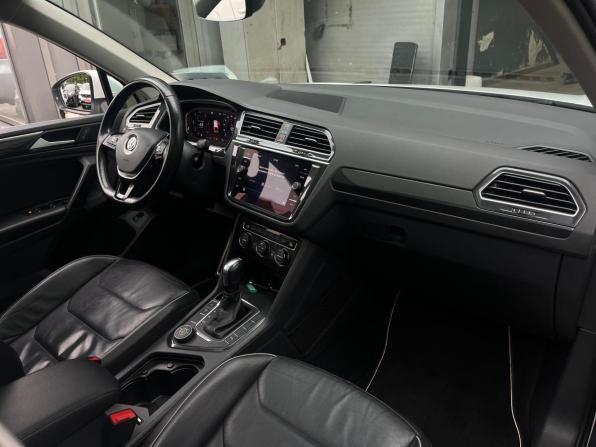 Volkswagen Tiguan II с пробегом 2019 года, цена 2 989 000 рублей, 93000 км, внедорожник, Автокод Объявления