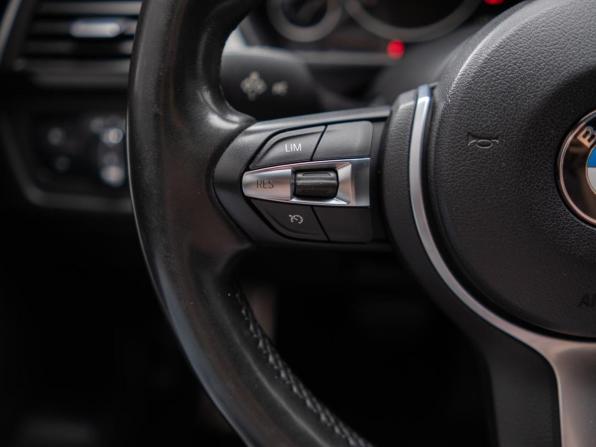BMW 3 серии VI (F3x) Рестайлинг с пробегом 2016 года, цена 2 359 000 рублей, 185681 км, седан, Автокод Объявления