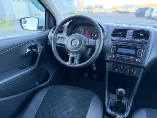 Volkswagen Polo V с пробегом 2012 года, цена 655 000 рублей, 141499 км, седан, Автокод Объявления